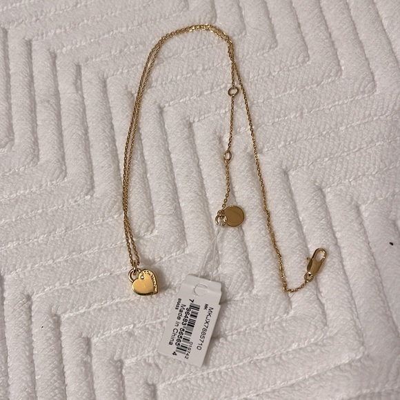 New MK w tag gold brass genuine Michael Kors heart necklace with rhinestones - Picture 3 of 6